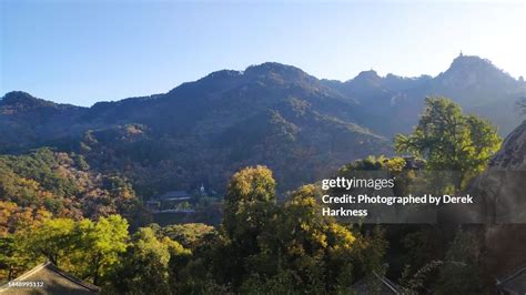 Den Enkla Glädjen vid Jixi Qianshan Park - Upplev Naturens Storslagna Panorama!